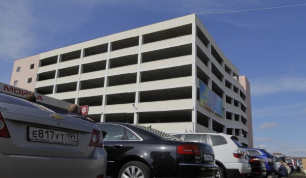 Новые кварталы реновации обеспечат парковками трех видов