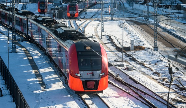 Поезда на МЦК курсируют в штатном режиме, несмотря на снегопад