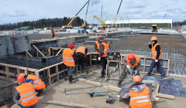 Два участка под магазин и торгово-офисное здание с медцентром выставят на торги