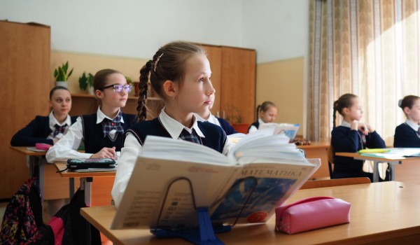 Первый «Гагаринский урок» прошел в детском технопарке «Мосгормаш» в преддверии дня космонавтки