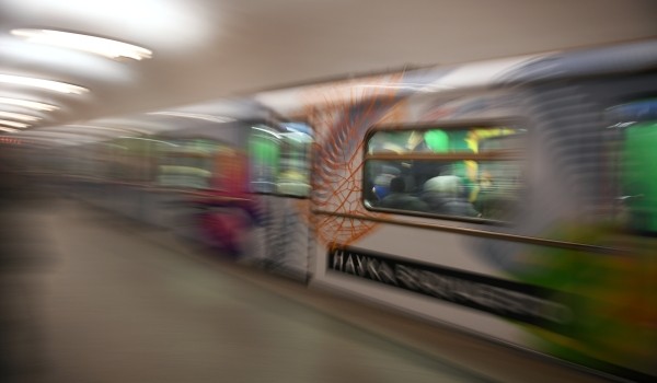 Тематический поезд «Московская весна a cappella» запустили на кольцевой линии метро