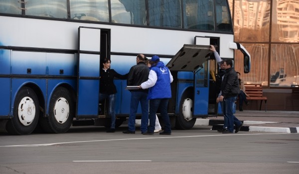 Автобусы в Алексин начали отправляться с «Варшавской» | Районная газета ЮАО 