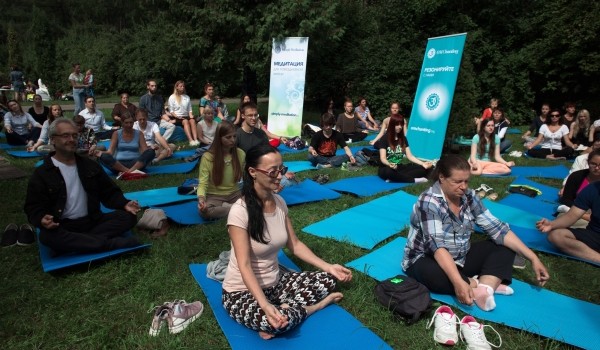 1 мая в Петровском парке проведут бесплатные занятия йогой