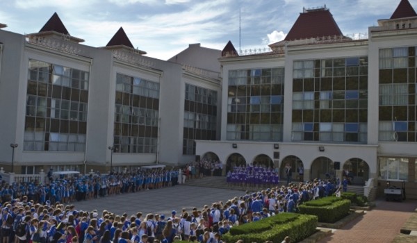 Более 100 организаций отдыха примут юных москвичей летом 2018 года