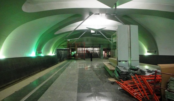У станции метро «Солнцево» завершается благоустройство территории