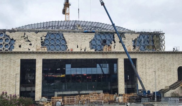 Фасад Дворца водных видов спорта в "Лужниках" будет готов к концу мая