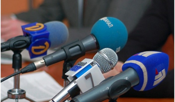 1 ноября  - ток-шоу «Школа. Live», посвященное конкурсу «Педагог года Москвы – 2014»