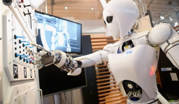 IХ Всероссийский робототехнический фестиваль «РобоФест» пройдет на ВДНХ с 15 по 17 марта
