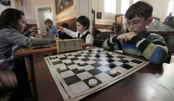 25 ноября - городской этап турнира по русским шашкам «Юный шашист»
