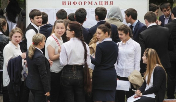 Московские школьники сдали ЕГЭ по математике профильного уровня