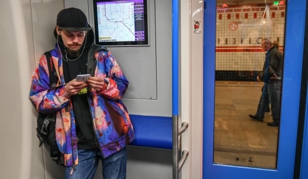 Пассажиры столичной подземки смогут посмотреть на экранах в поездах прямые трансляции матчей ЧМ-2018