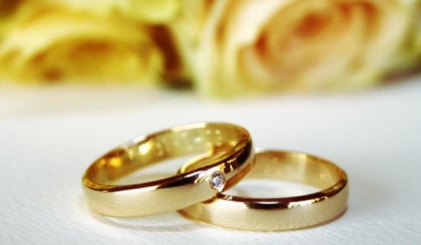 Более 1 тыс. столичных пар сыграют свадьбы накануне Дня семьи, любви и верности