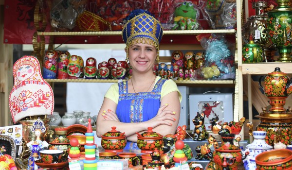 Матрешка, ушанка и Забивака возглавили топ-10 самых популярных сувениров интуристов ЧМ-2018