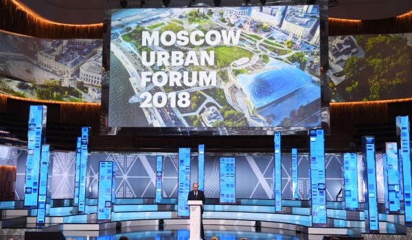 Президент отметил достижения Собянина по формированию комфортного города