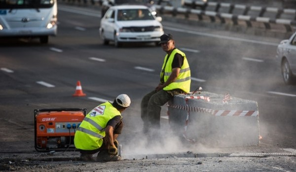 Около 11 тыс. повреждений на дорогах устранили в ЦАО Москвы с начала года