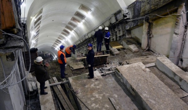 В московском метро с начала года отремонтировали 45 эскалаторов