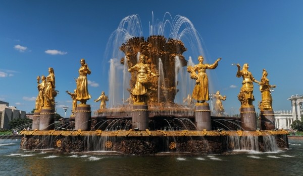 Реконструкция фонтана «Дружба народов» на ВДНХ завершится в апреле 2019 года