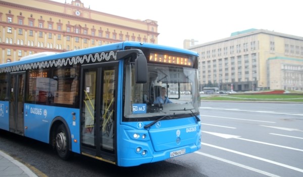 Около 55 тыс. человек воспользовались новыми автобусными маршрутами №283 и 865к за первый месяц их работы