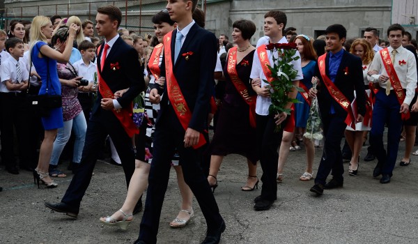 Выпускные вечера в 2019 году пройдут в Москве 20-21 июня