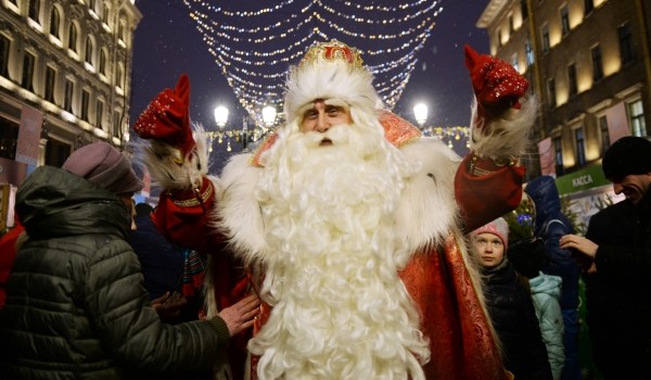 Дед Мороз из Великого Устюга приедет в Московский зоопарк 1 декабря