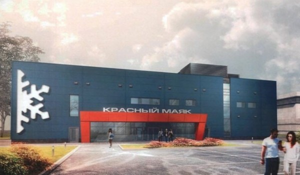 Эксперты проверили ход строительства спорткомплекса с катком на улице Красного Маяка