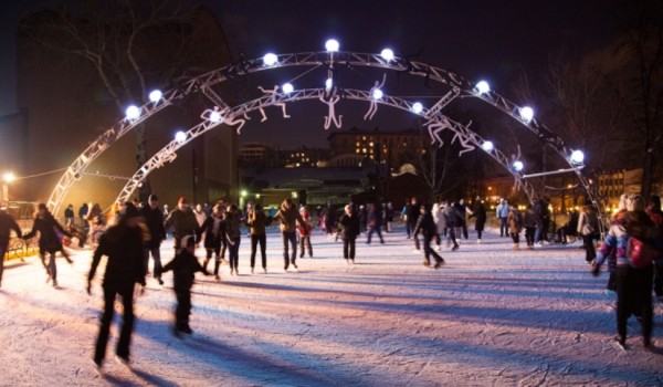 Парки Москвы приглашают протестировать катки перед открытием зимнего сезона