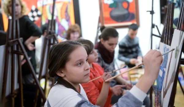 В ВАО столицы отремонтируют фасады здания детской школы искусств «Измайлово»