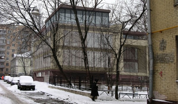 В учебно-консультационном центре в Крымском тупике пройдет реконструкция