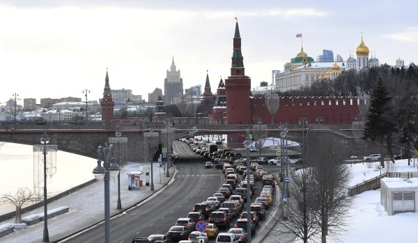 ЦОДД прогнозирует осложнения транспортной ситуации в Москве в последние две недели декабря