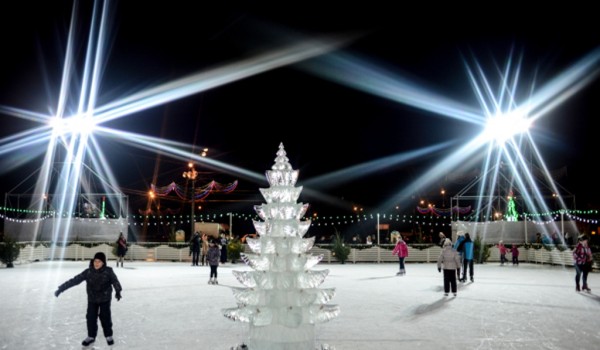 Порядка 4000 спортивных объектов откроются для москвичей этой зимой