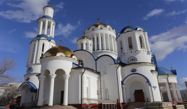 В Бибирево возвели храмовый комплекс в честь Собора московских святых