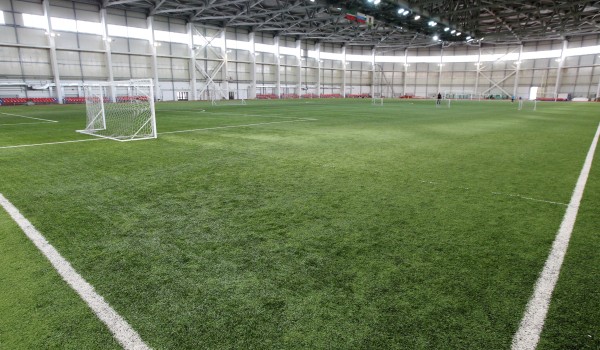 Футбольный манеж площадью 6 тыс. кв. м построят в районе Чертаново Северное