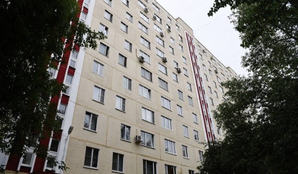В Красносельском районе отремонтируют 17-этажный дом