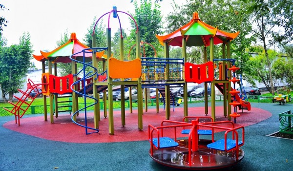 В Детском Черкизовском парке открылись две игровые площадки