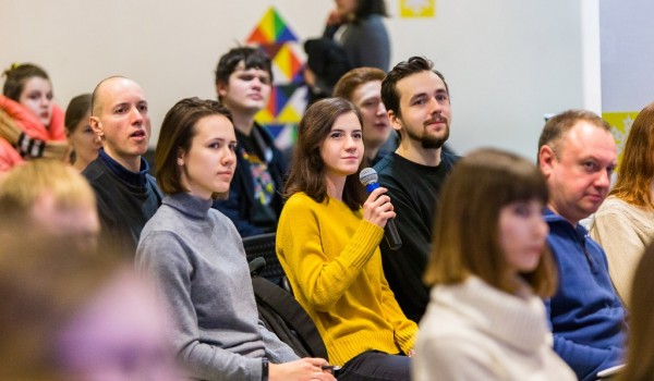 Парк Горького открыл бесплатную школу немецкого языка