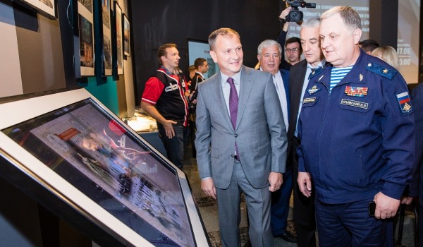 В Музее Победы открыли специальную экспозицию для школьных музеев