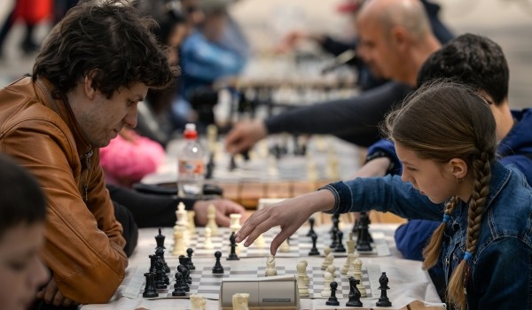 Семейный шахматный турнир пройдет в рамках фестиваля «Лошадью ходи» на ВДНХ 28 сентября