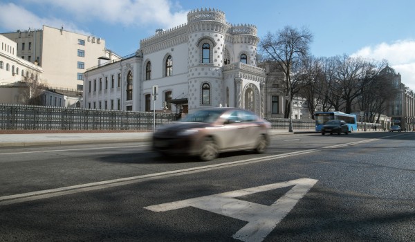 7 октября в Москве введут четыре новых выделенных полосы
