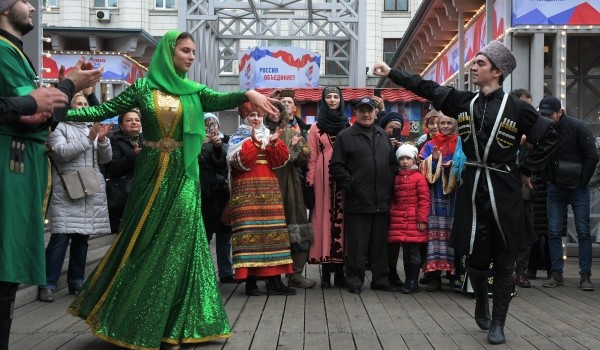 На фестивале «День народного единства» можно будет приобрести сувениры из различных уголков России