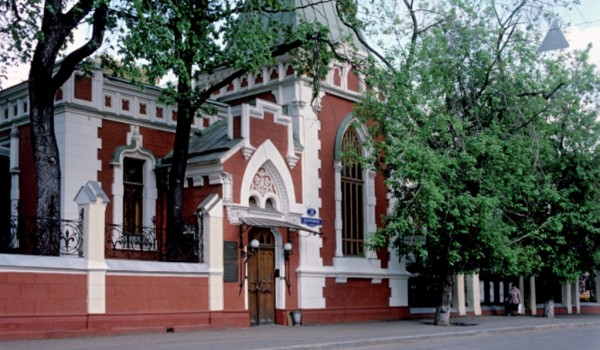 Бахрушинский музей и его филиалы поддержат Всероссийскую акцию «Ночь искусств»-2019