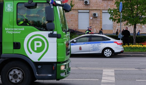 Эвакуаторы АМПП в октябре переместили более 40 поврежденных в авариях грузовиков