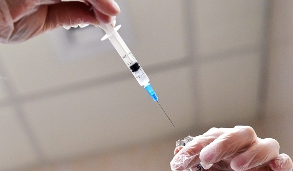 Около 6,5 млн москвичей прошли вакцинацию от гриппа с начала прививочной кампании