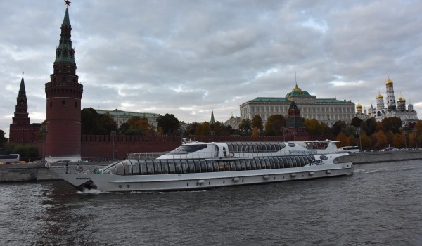Порядка 19 тыс. рейсов совершили пассажирские суда по Московскому бассейну за сезон навигации