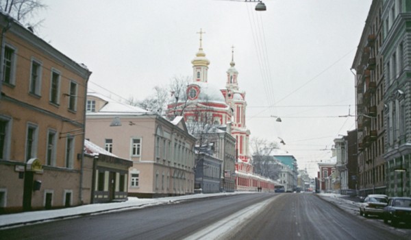 Нежилое помещение в здании на Старой Басманной улице выставлено на аукцион
