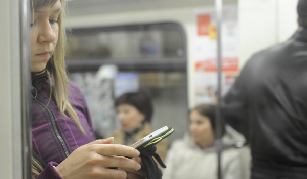 На участке метро от «Саларьево» до «Коммунарки» заработал бесплатный Wi-FI