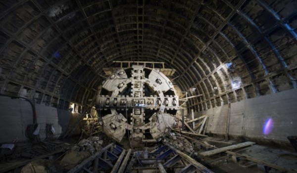 На проходке тоннелей московского метрополитена работают восемнадцать тоннелепроходческих комплексов