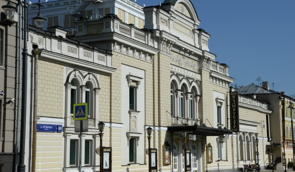 Движение на участке ул. Малая Ордынка ограничили по 15 апреля из-за прокладки инженерных сетей