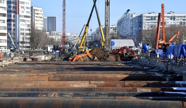 Собянин осмотрел строящуюся станцию «Кленовый бульвар» БКЛ метро