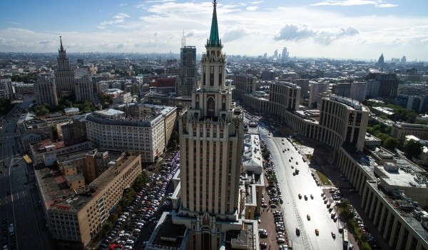 Движение в районе станции метро «Комсомольская» перекрыли по 25 апреля из-за аварийно-строительных работ