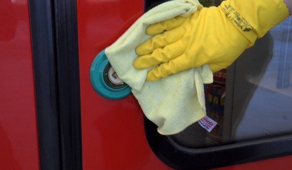 Станции ЦППК продезинфицировали более 100 тыс. раз в апреле